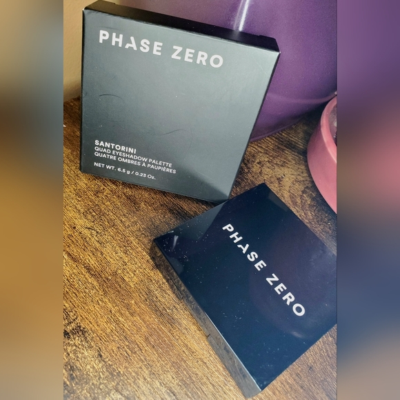 5/75$ PHASE ZERO MAKE UP - Quad Eyeshadow Palette in Santorini - Picture 4 of 16